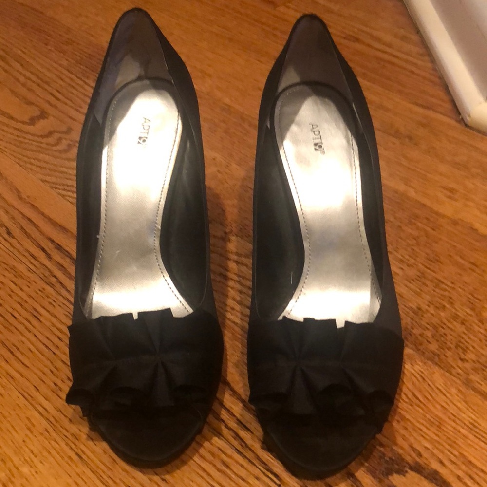 Women’s shoes